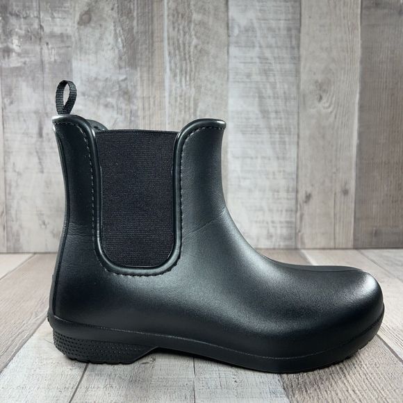 Crocs Women's Freesail Chelsea Boot Rain Pull On Lightweight Rubber Black Size 5 - Picture 8 of 15